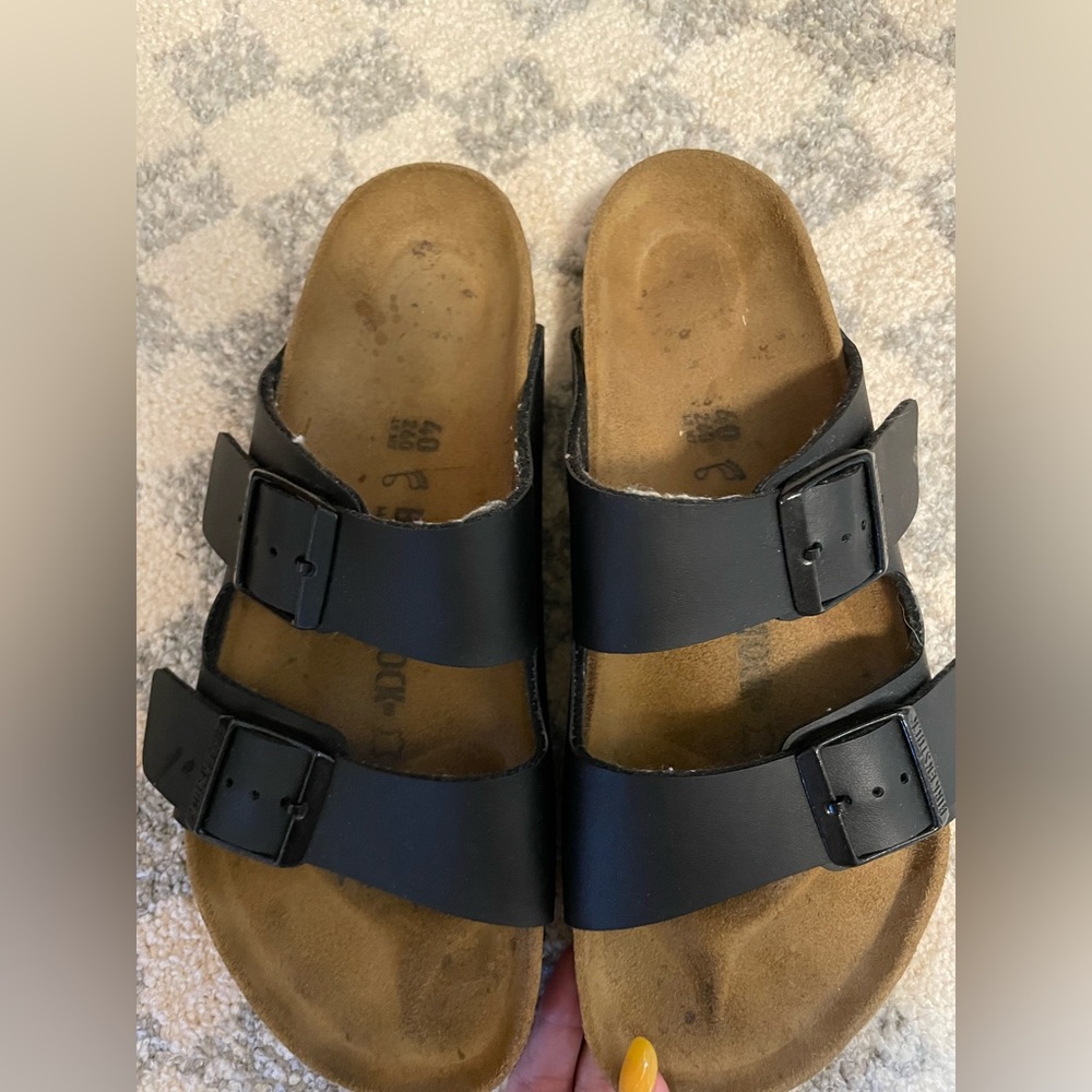 Birkenstock Size 40 (like new)